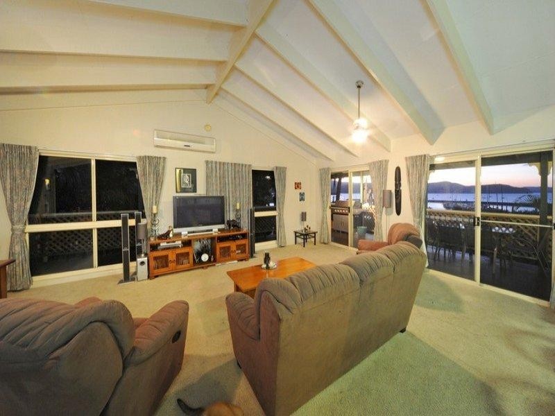 7 Airlie Crescent, Airlie Beach QLD 4802