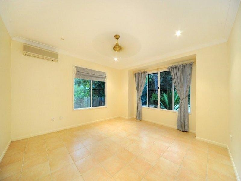 65 Namanula Drive, Flametree QLD 4802