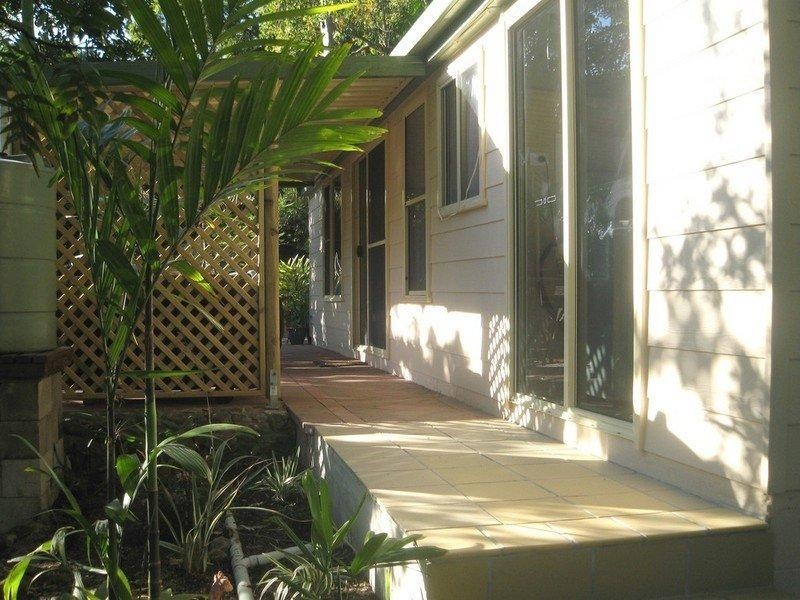 65 Namanula Drive, Flametree QLD 4802