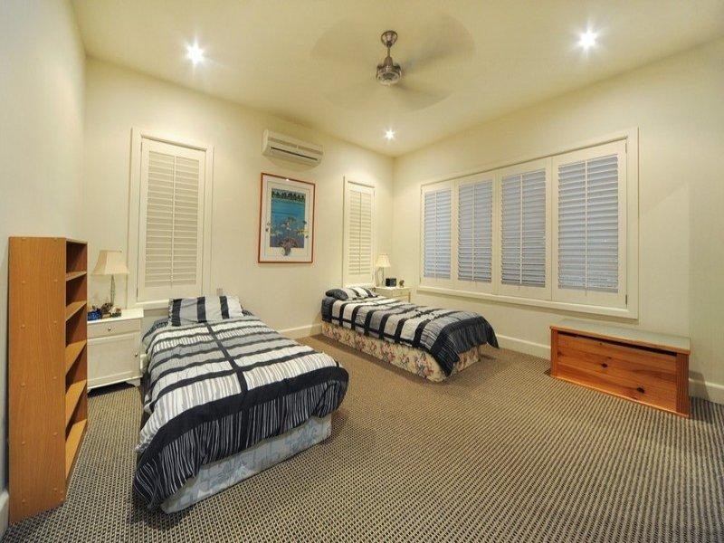 18 Broadwater Avenue, Airlie Beach QLD 4802