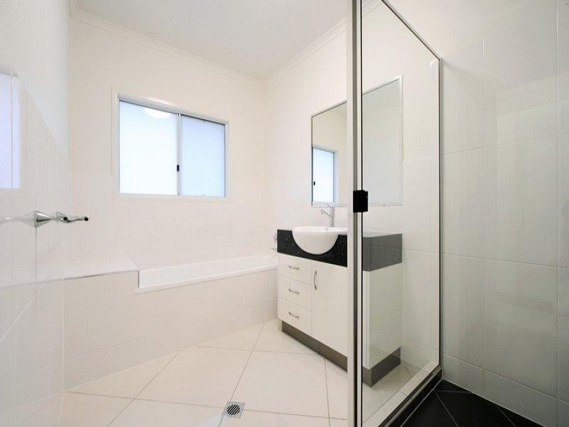 11 Johnswood Close, Cannonvale QLD 4802