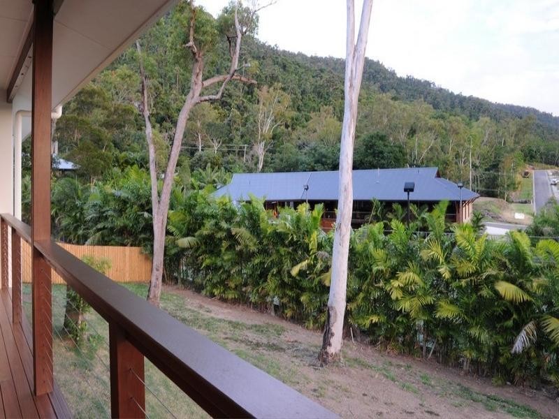 11 Johnswood Close, Cannonvale QLD 4802