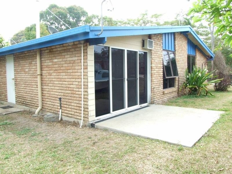 99 Shute Harbour Road, Cannonvale QLD 4802