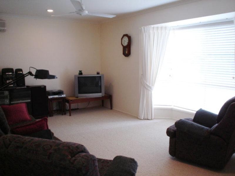 34 Erromango Drive, Jubilee Pocket QLD 4802