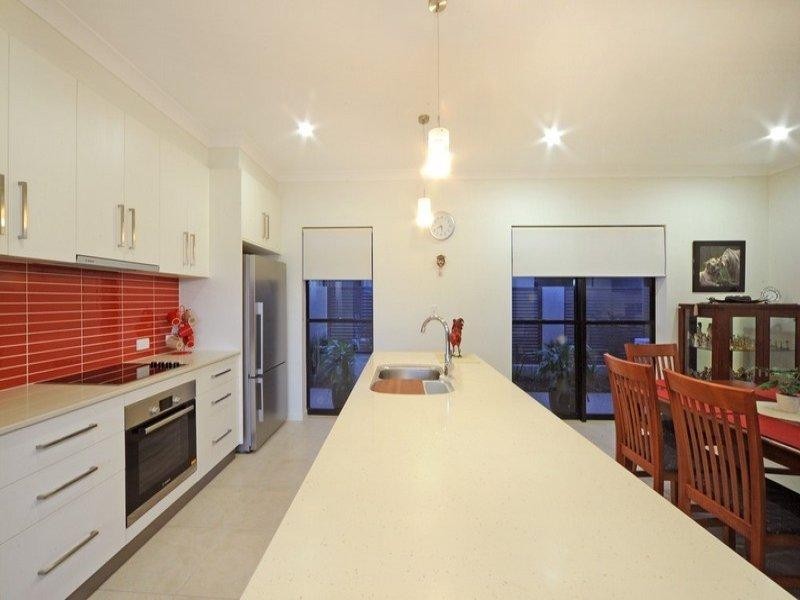 14 Waite Creek Court, Cannonvale QLD 4802