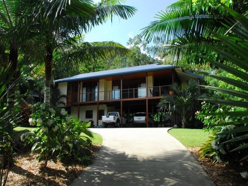 45 Tropic Road, Cannonvale QLD 4802