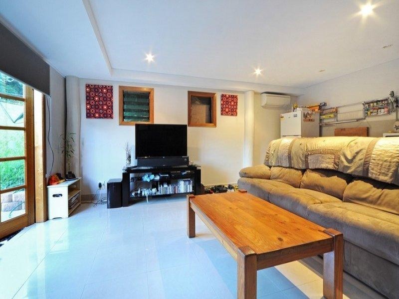 29 Eshelby Drive, Cannonvale QLD 4802