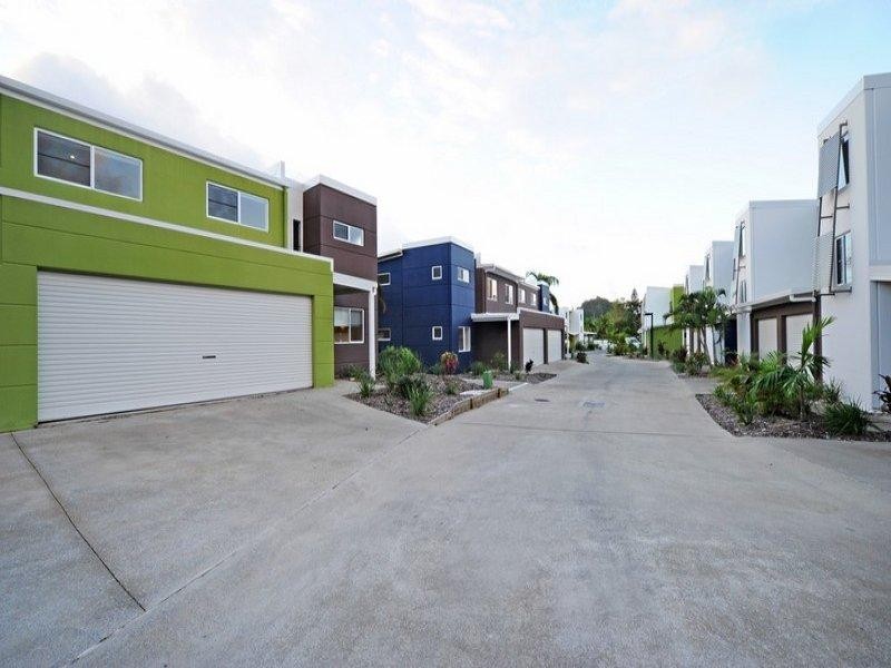 10/65 Manooka Drive, Cannonvale QLD 4802