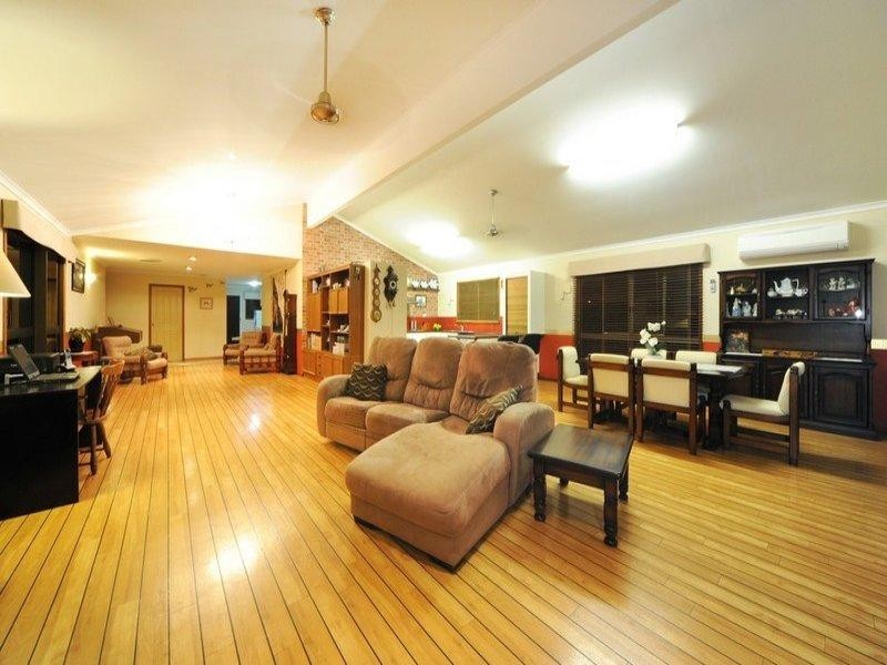 19 Country Road, Cannonvale QLD 4802