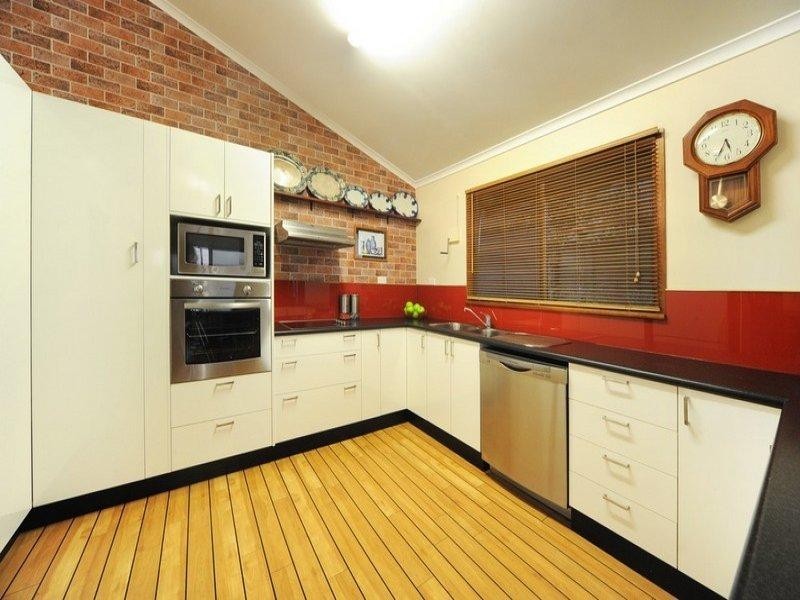 19 Country Road, Cannonvale QLD 4802