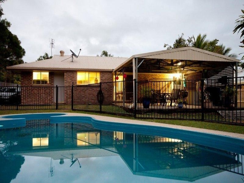 5 Solway Avenue, Cannonvale QLD 4802