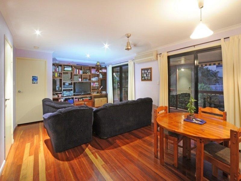 3 Border Drive, Cannonvale QLD 4802