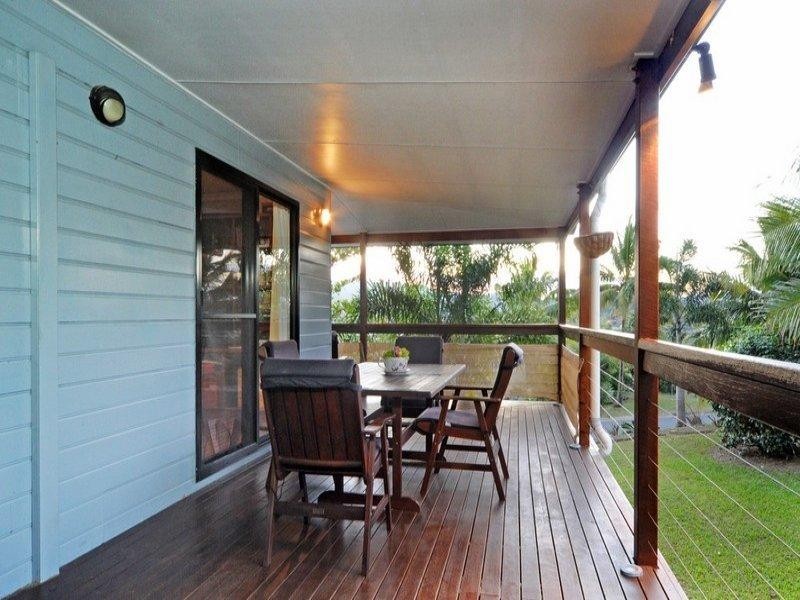 3 Border Drive, Cannonvale QLD 4802