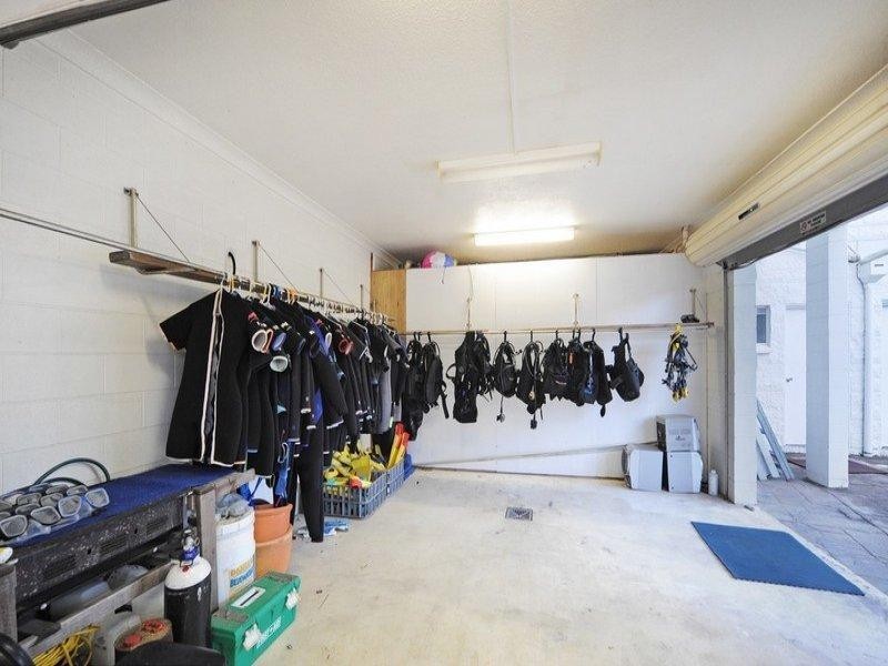 5 Commerce Close, Cannonvale QLD 4802