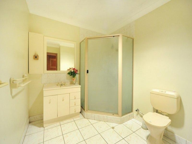 5 Commerce Close, Cannonvale QLD 4802