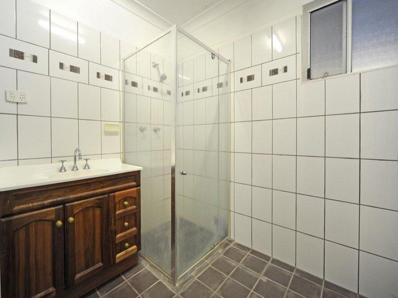 5 William Close, Cannonvale QLD 4802