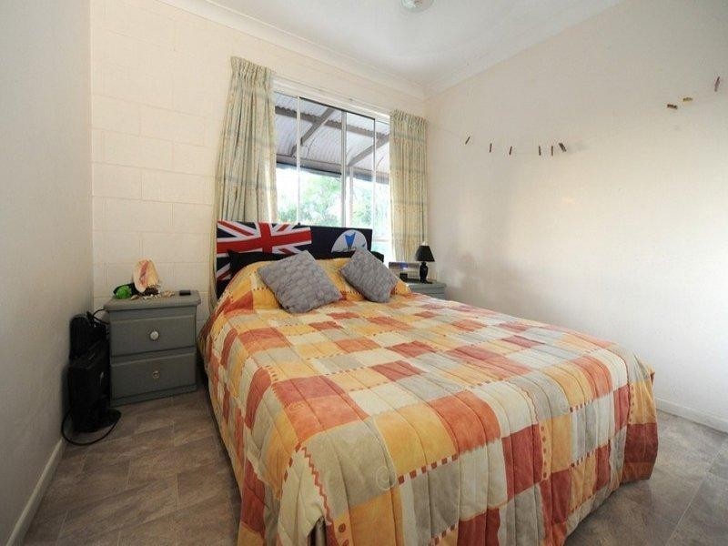 5 William Close, Cannonvale QLD 4802