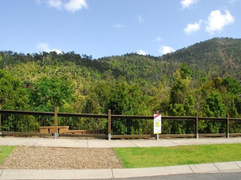 1 Airlie Summit Estate, Airlie Beach QLD 4802
