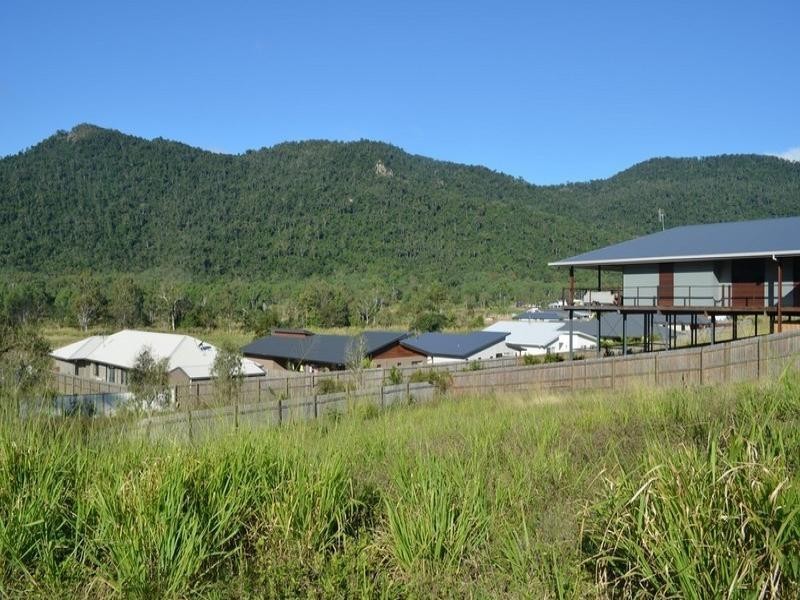 3 Scenic Ridge Drive, Cannonvale QLD 4802