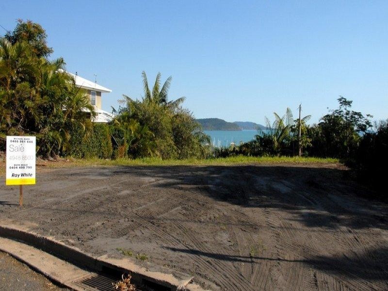 2 Kara Crescent, Airlie Beach QLD 4802