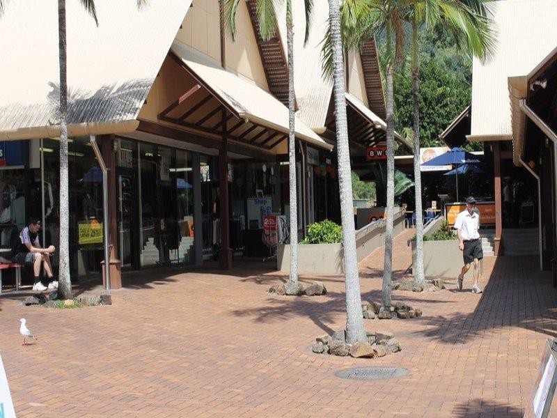 368 Shute Harbour Road, Airlie Beach QLD 4802