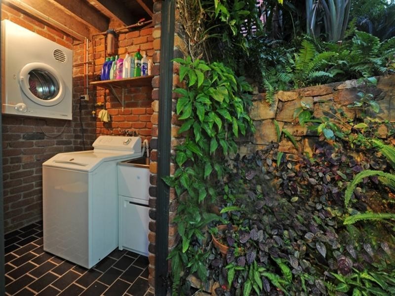 1 Stewart Drive, Cannonvale QLD 4802