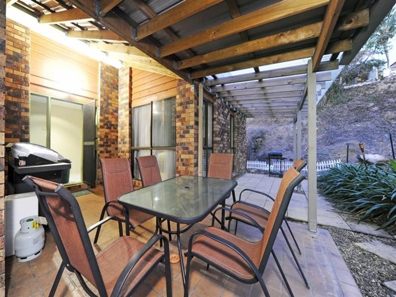 1 Alice Court, Cannonvale QLD 4802