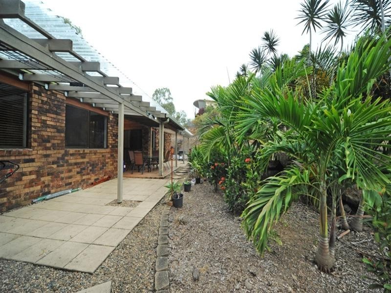 1 Alice Court, Cannonvale QLD 4802