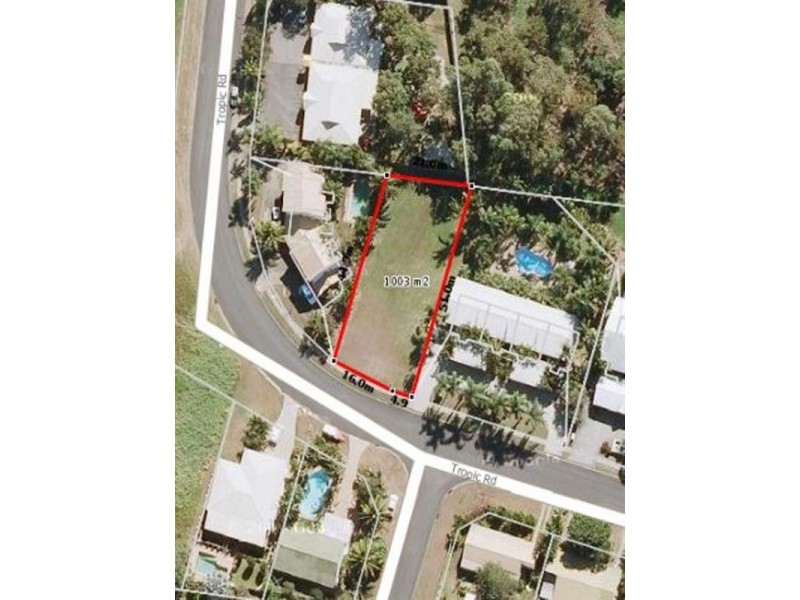 13 Tropic Road, Cannonvale QLD 4802