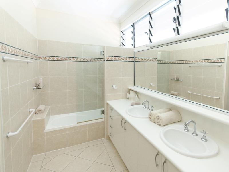 5 Melaleuca Drive, Hamilton Island QLD 4803