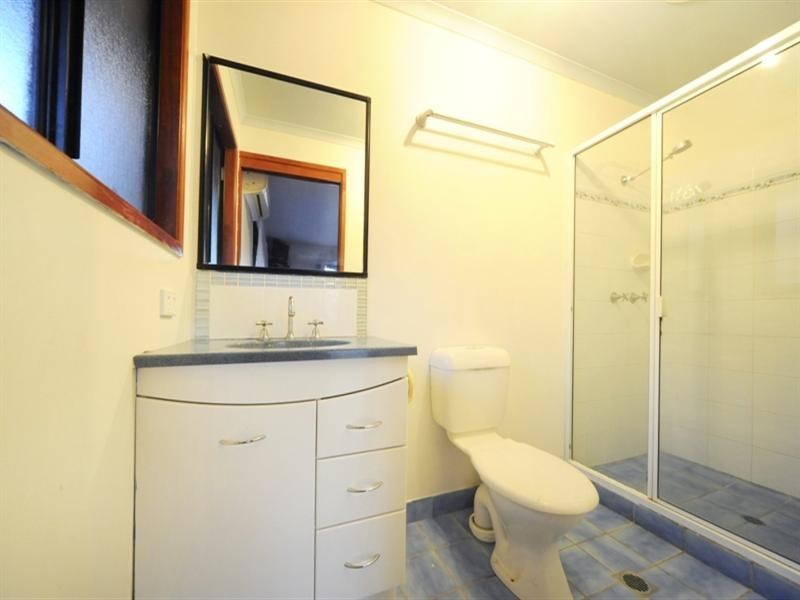 4 Leeder Road, Preston QLD 4800