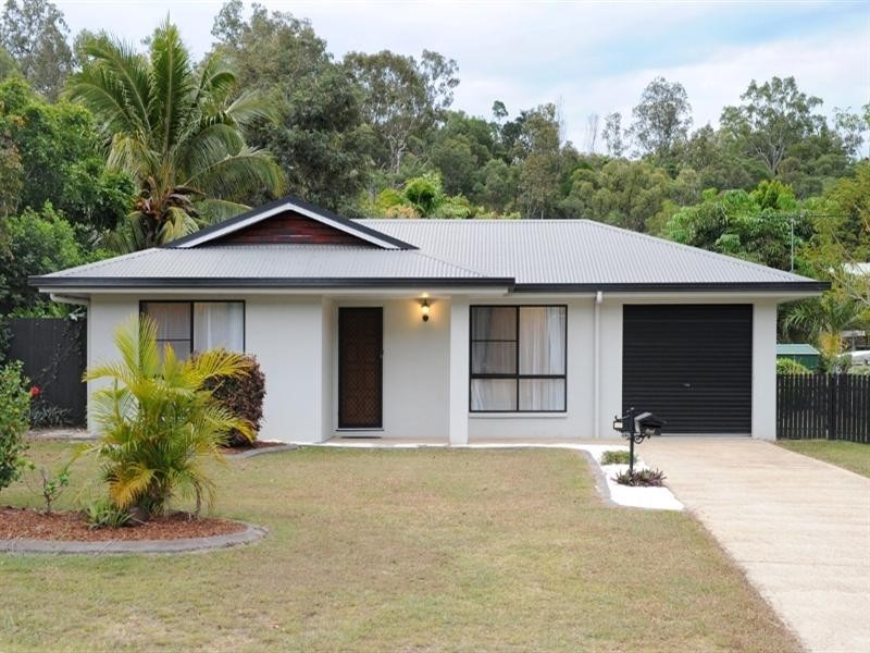 17 Banksia Court, Cannonvale QLD 4802