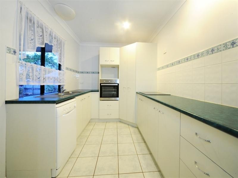 17 Banksia Court, Cannonvale QLD 4802