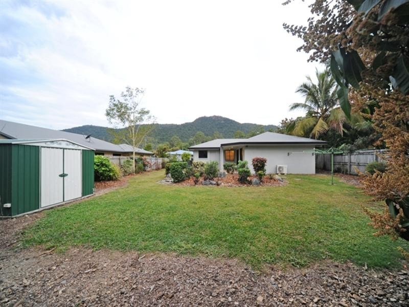 17 Banksia Court, Cannonvale QLD 4802