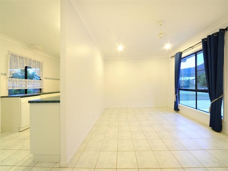 17 Banksia Court, Cannonvale QLD 4802