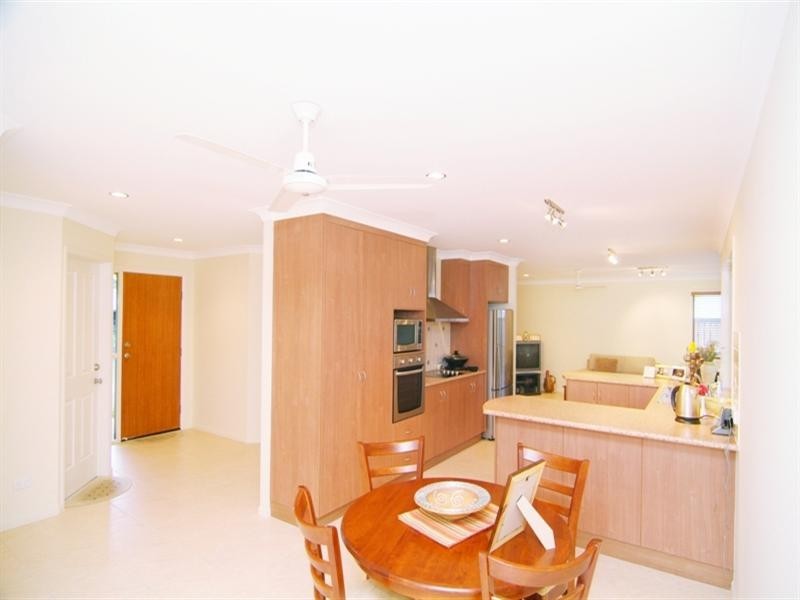 37 Sanctuary Avenue, Jubilee Pocket QLD 4802