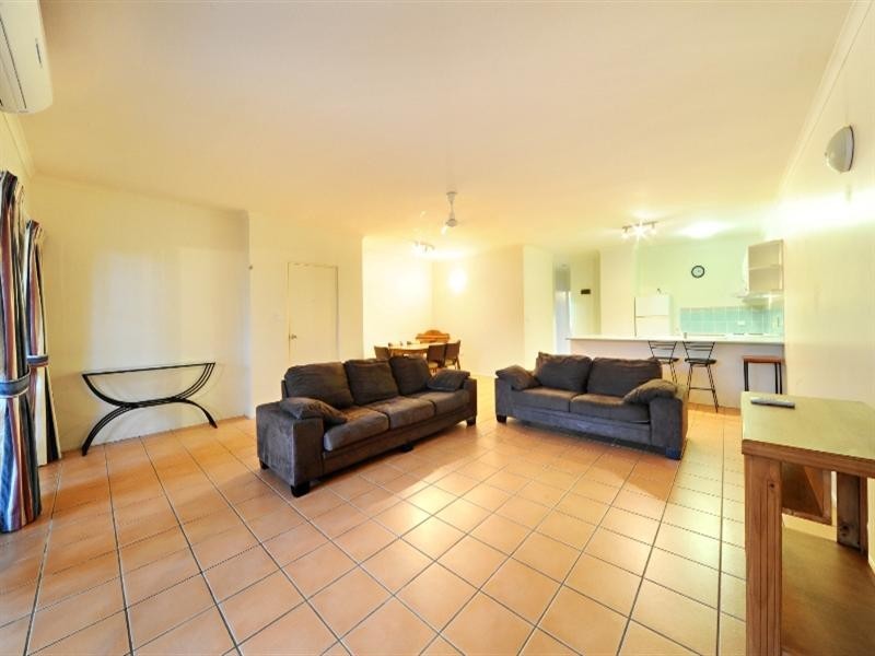 21/20 Island Drive, Cannonvale QLD 4802