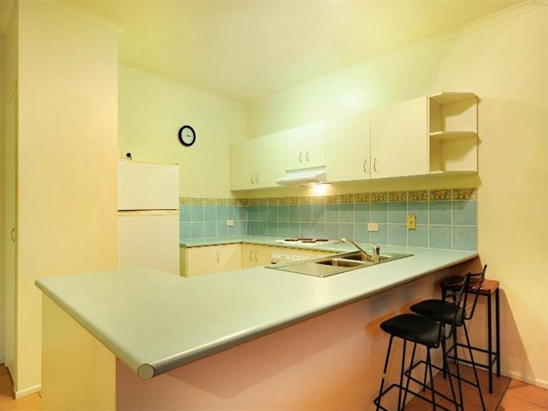 21/20 Island Drive, Cannonvale QLD 4802