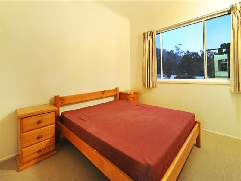 21/20 Island Drive, Cannonvale QLD 4802