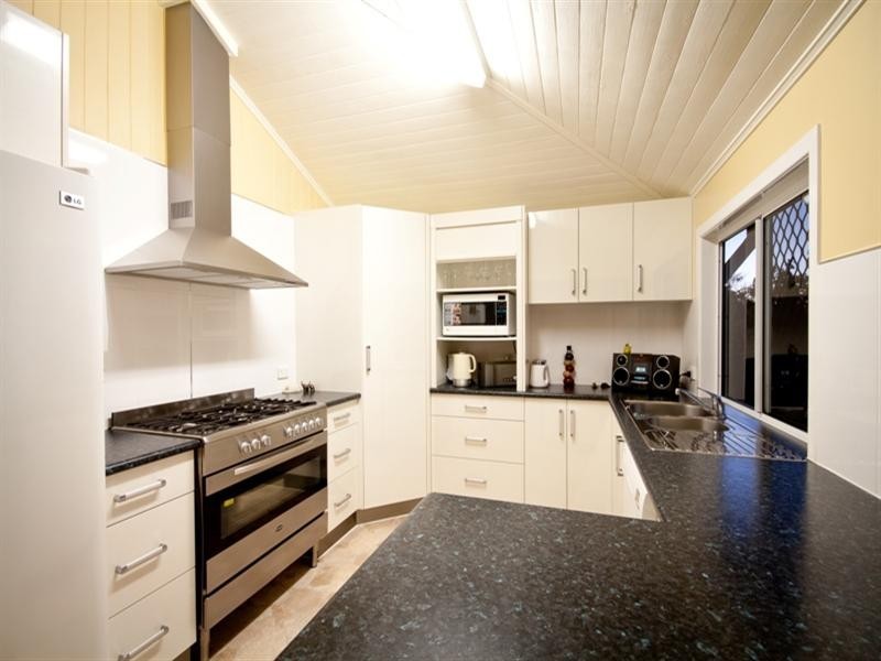 65 Faust Street, Proserpine QLD 4800