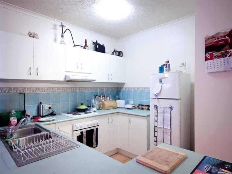 18/20 Island Drive, Cannonvale QLD 4802