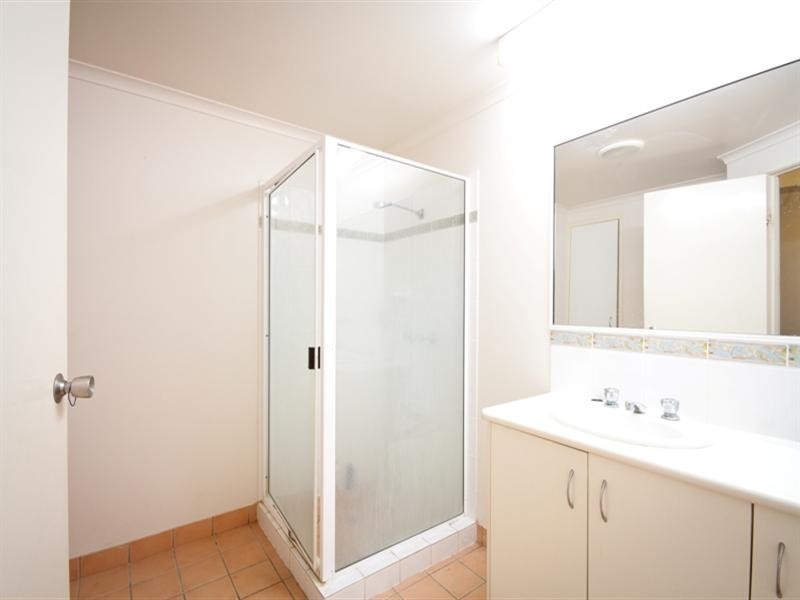 18/20 Island Drive, Cannonvale QLD 4802