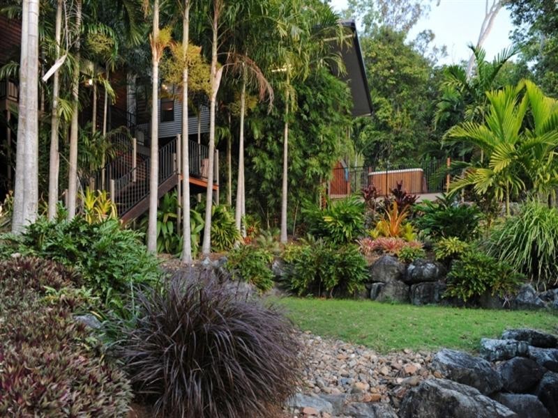 155 Kookaburra Drive, Cannonvale QLD 4802