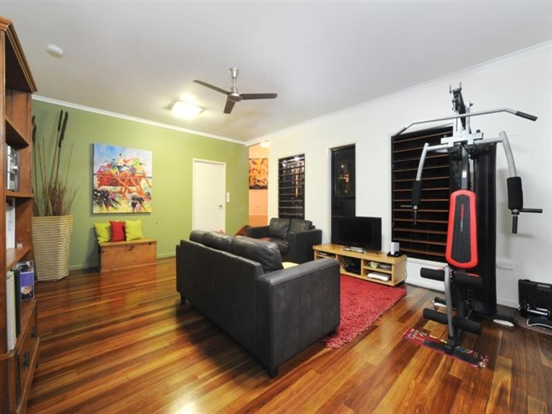 155 Kookaburra Drive, Cannonvale QLD 4802