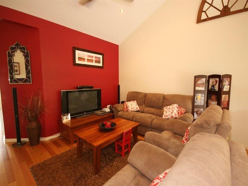 32/25 Abell Road, Cannonvale QLD 4802