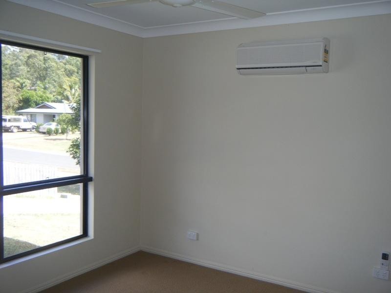 1/22 Banksia Court, Cannonvale QLD 4802