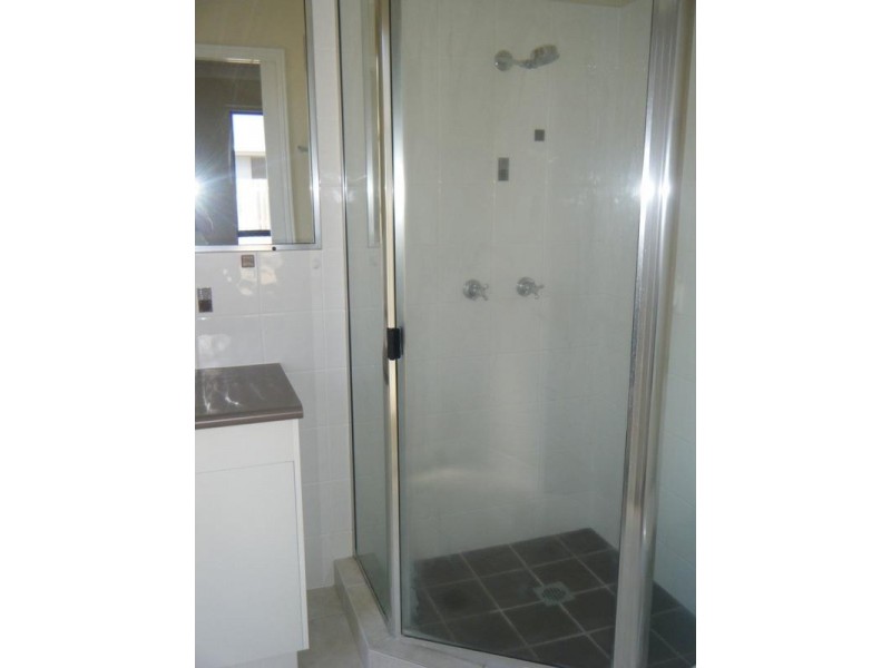 1/22 Banksia Court, Cannonvale QLD 4802