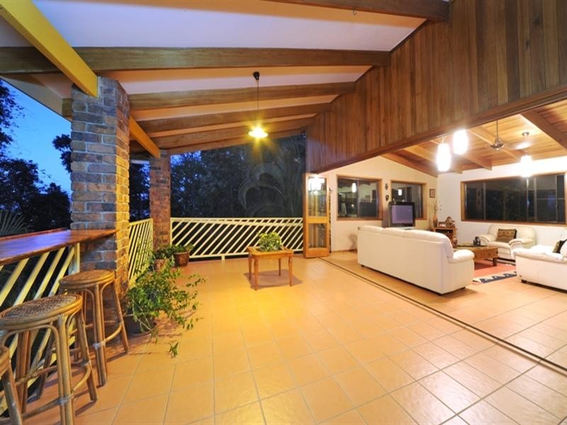 82 Staniland Drive, Strathdickie QLD 4800