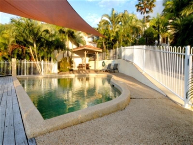 24/12 Eshelby, Cannonvale QLD 4802