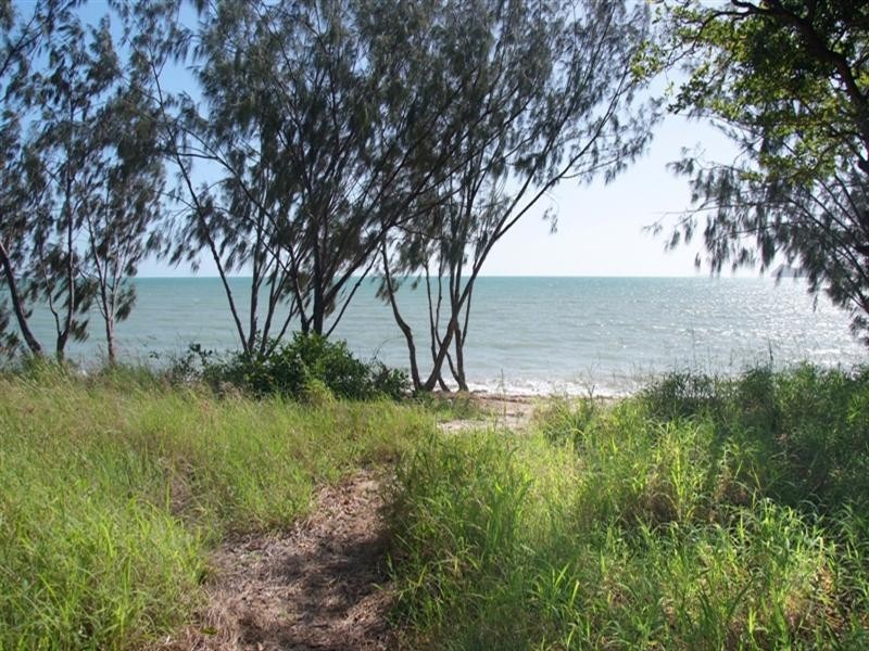 88 Gloucester Avenue, Hideaway Bay QLD 4800